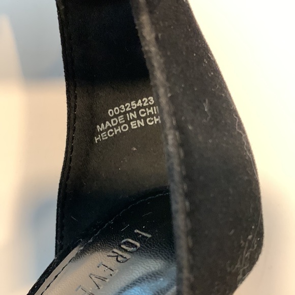 Black High Heel Sandals - Picture 7 of 10